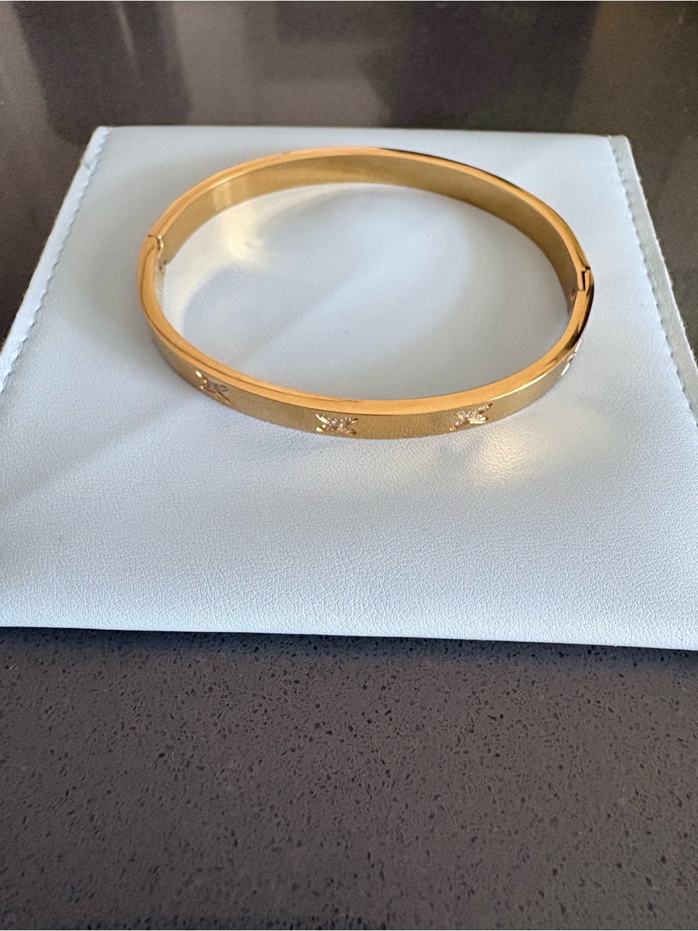 Clover Gold Bangle